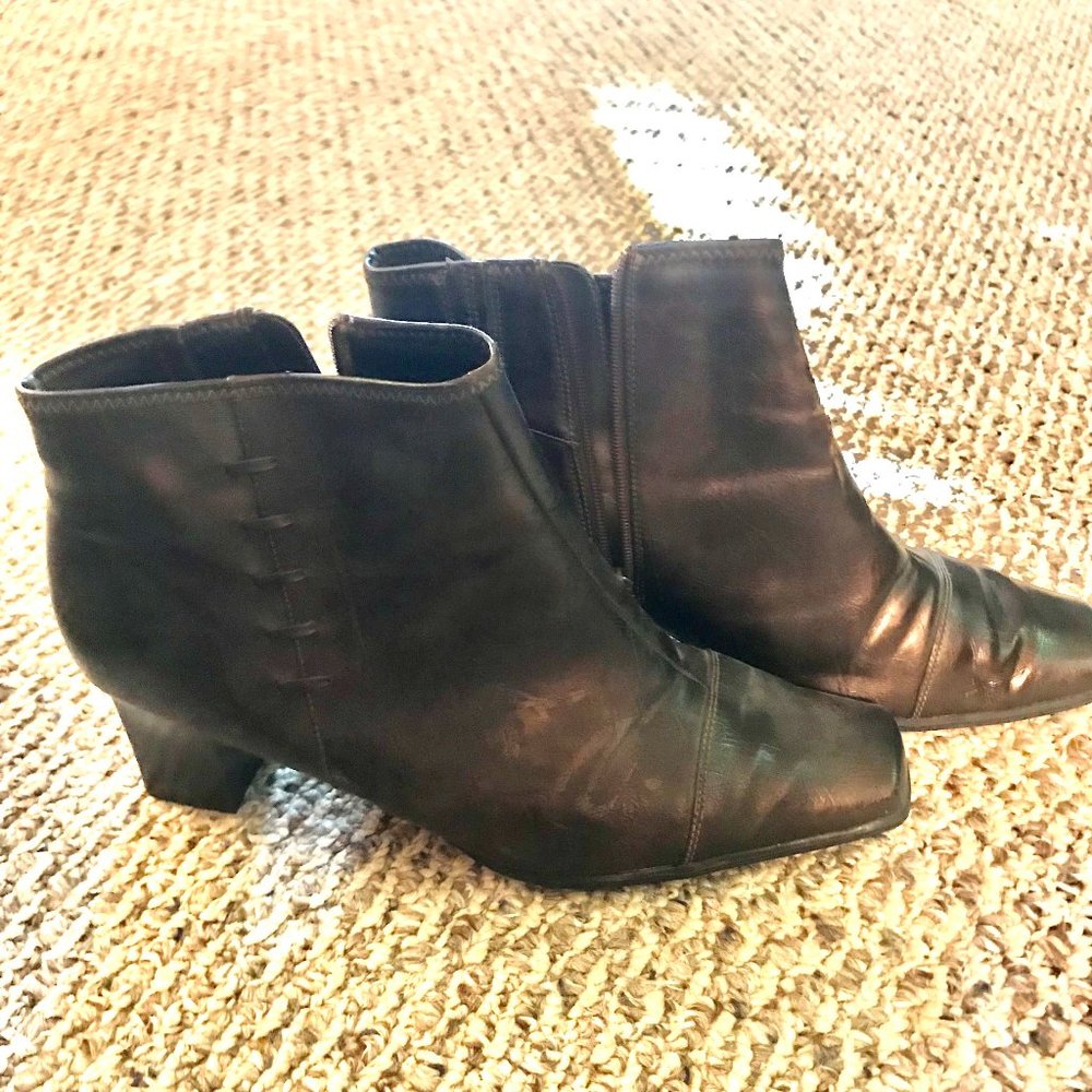 Life Stride Bronze Dress Boot